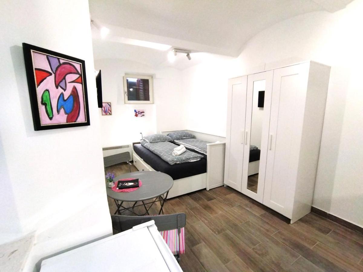 Good Vibrations Apartments Загреб Екстериор снимка