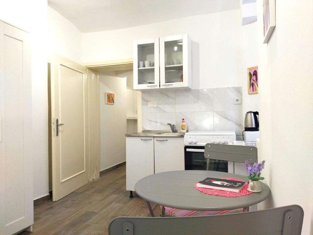 Good Vibrations Apartments Загреб Екстериор снимка