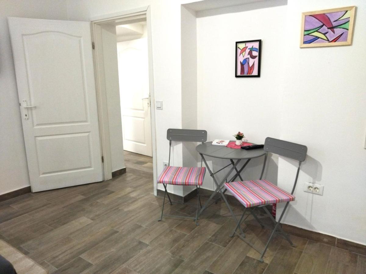 Good Vibrations Apartments Загреб Екстериор снимка
