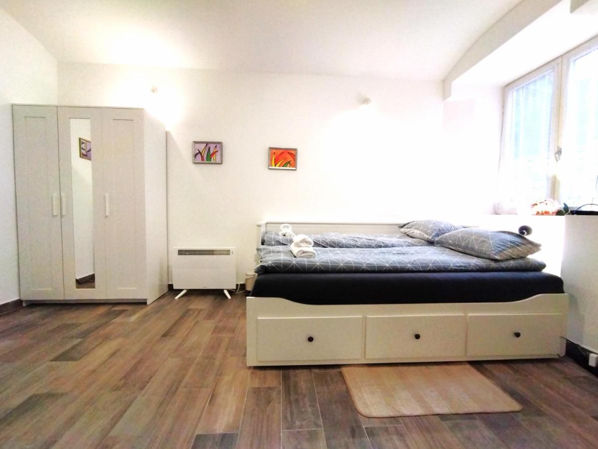 Good Vibrations Apartments Загреб Екстериор снимка